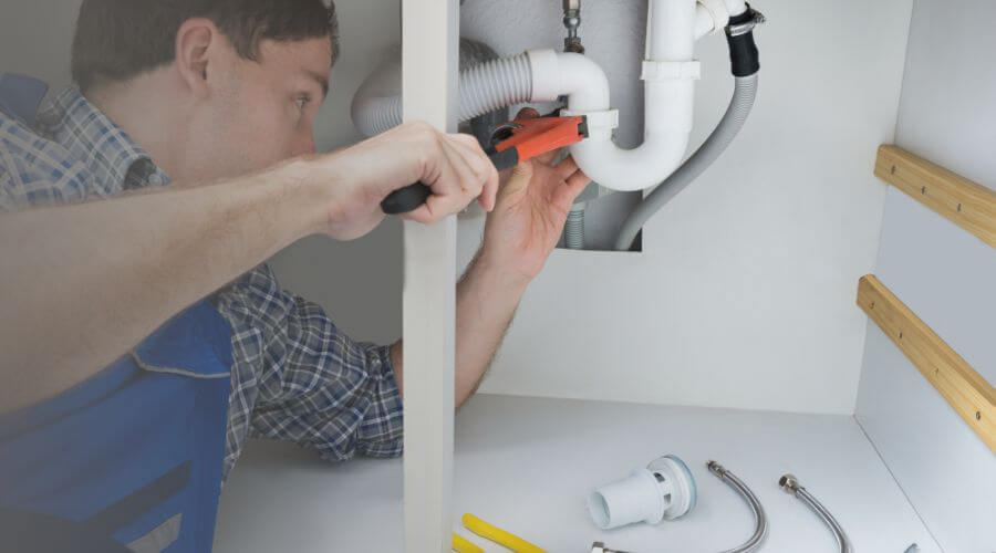 Professional emergency plumbing in Hunter, ND
